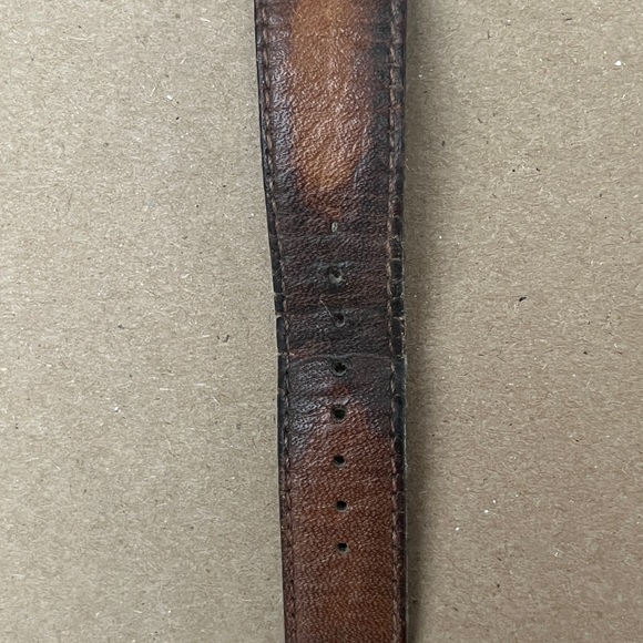 Oversized Mickey Mouse watch. Good used condition. Needs battery. - Picture 5 of 6